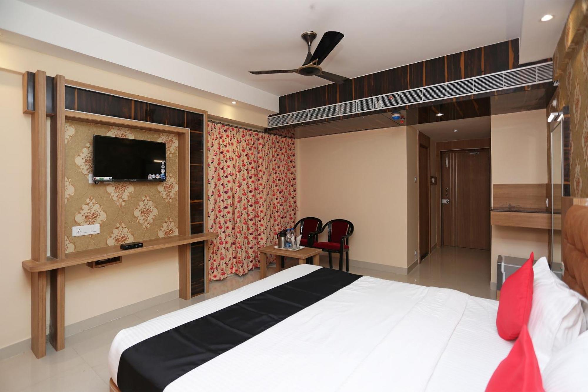 Hotel O Victoria Royal Puri Buitenkant foto