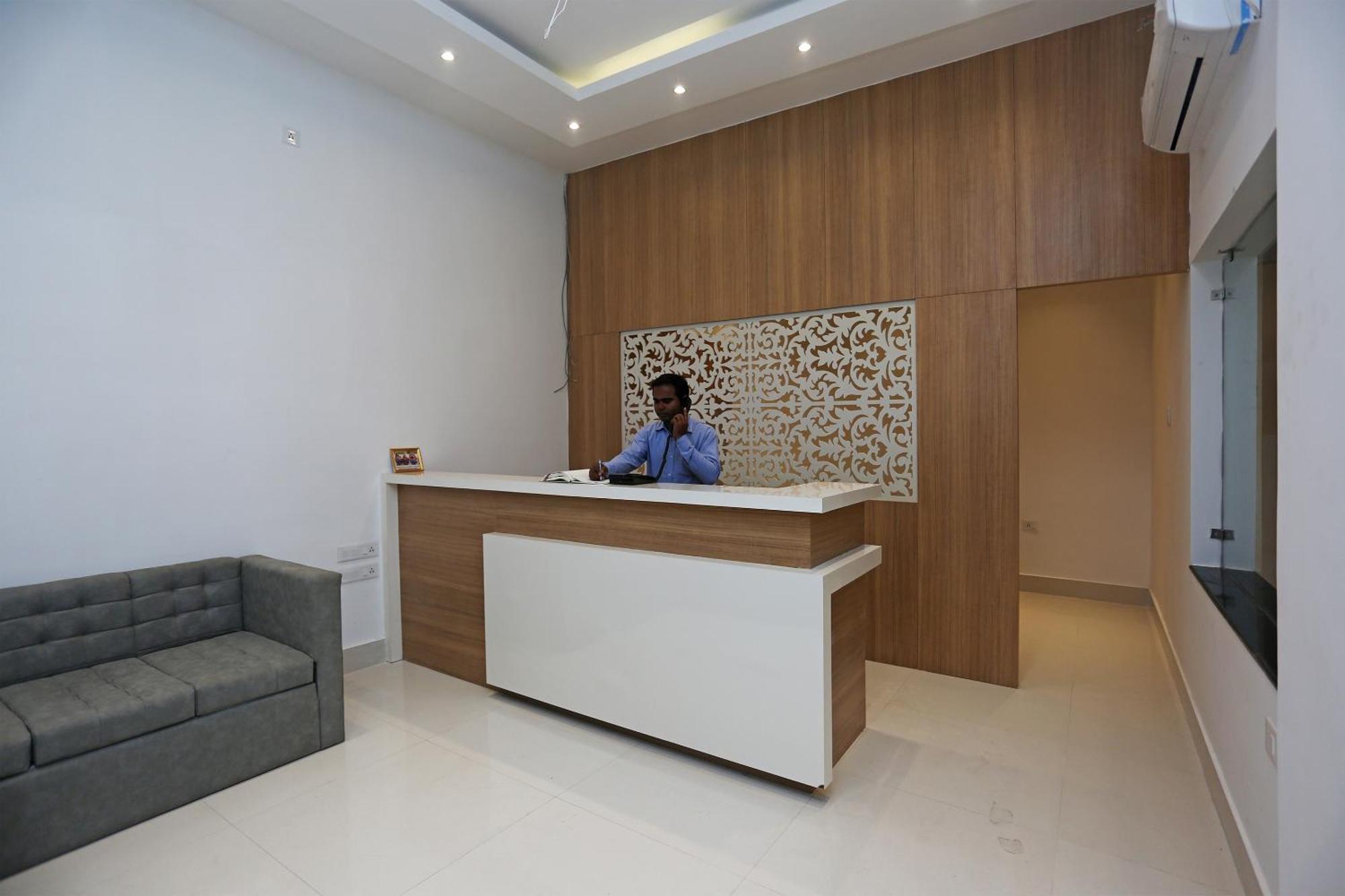 Hotel O Victoria Royal Puri Buitenkant foto