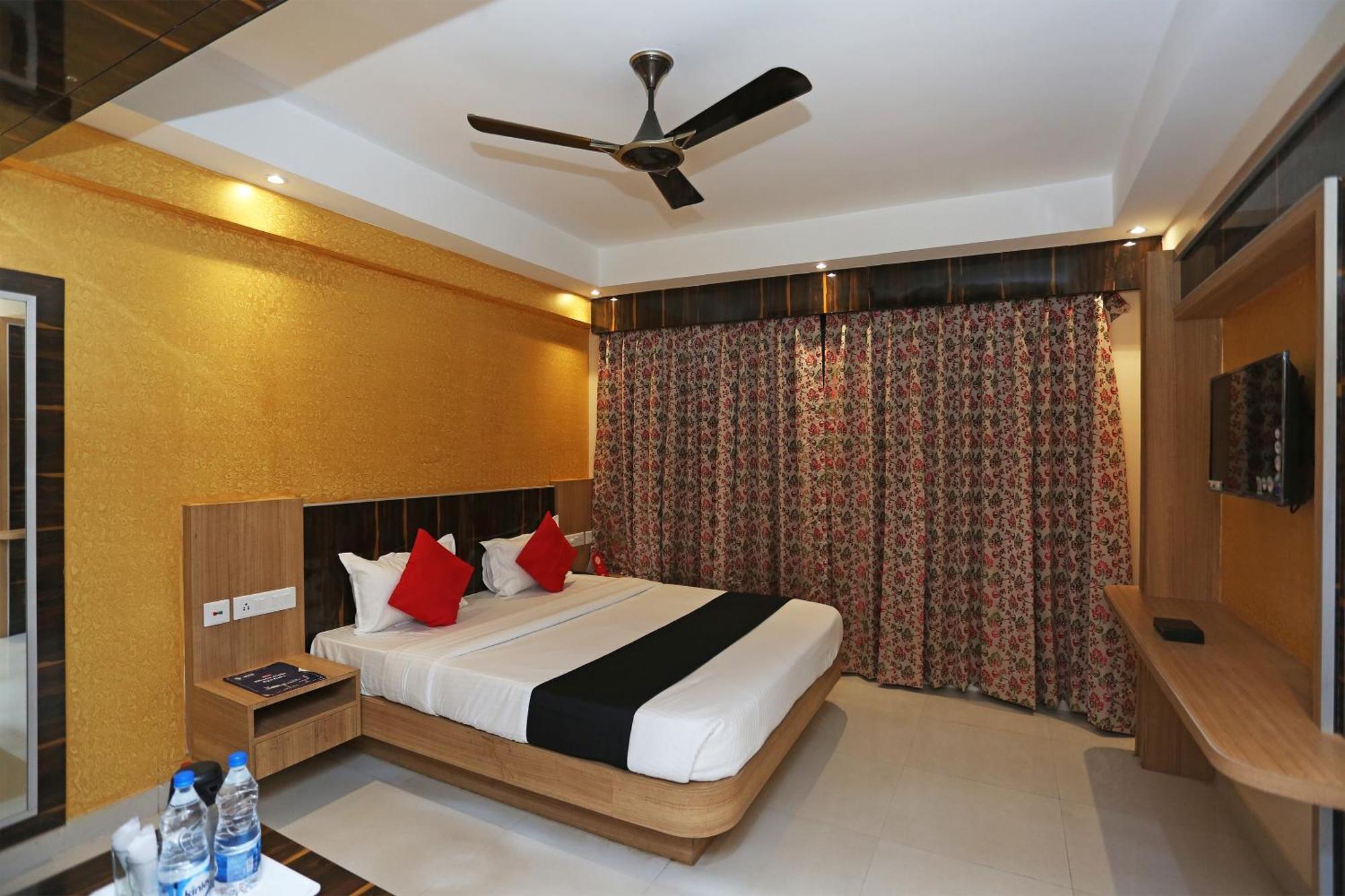 Hotel O Victoria Royal Puri Buitenkant foto